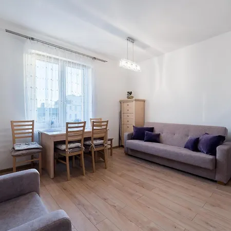 Wilda Homely Apartment *